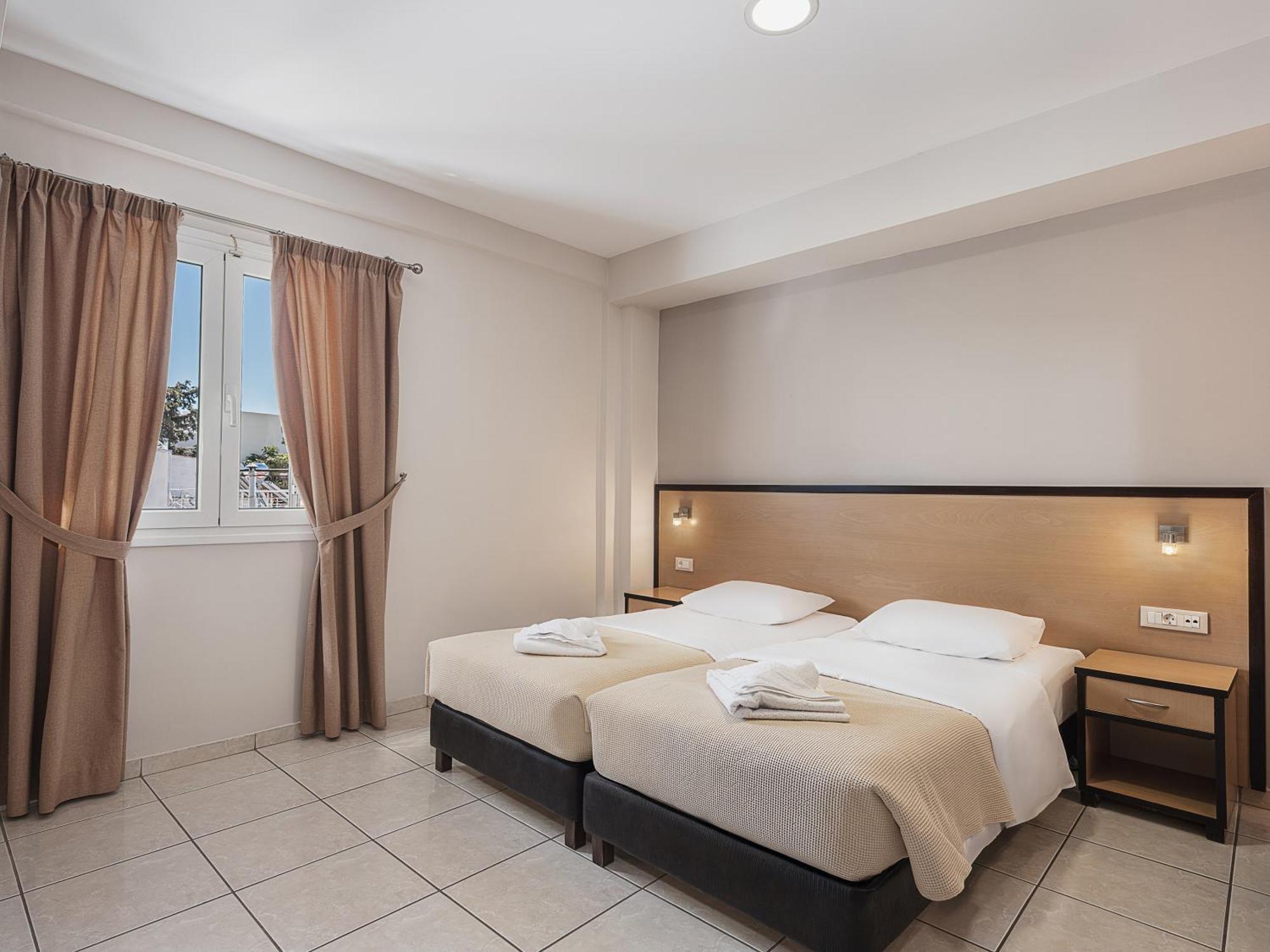 Theofilos City Hotel Chania  Exterior photo